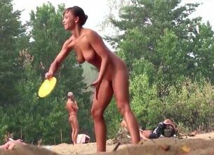 Hot beach babes nude